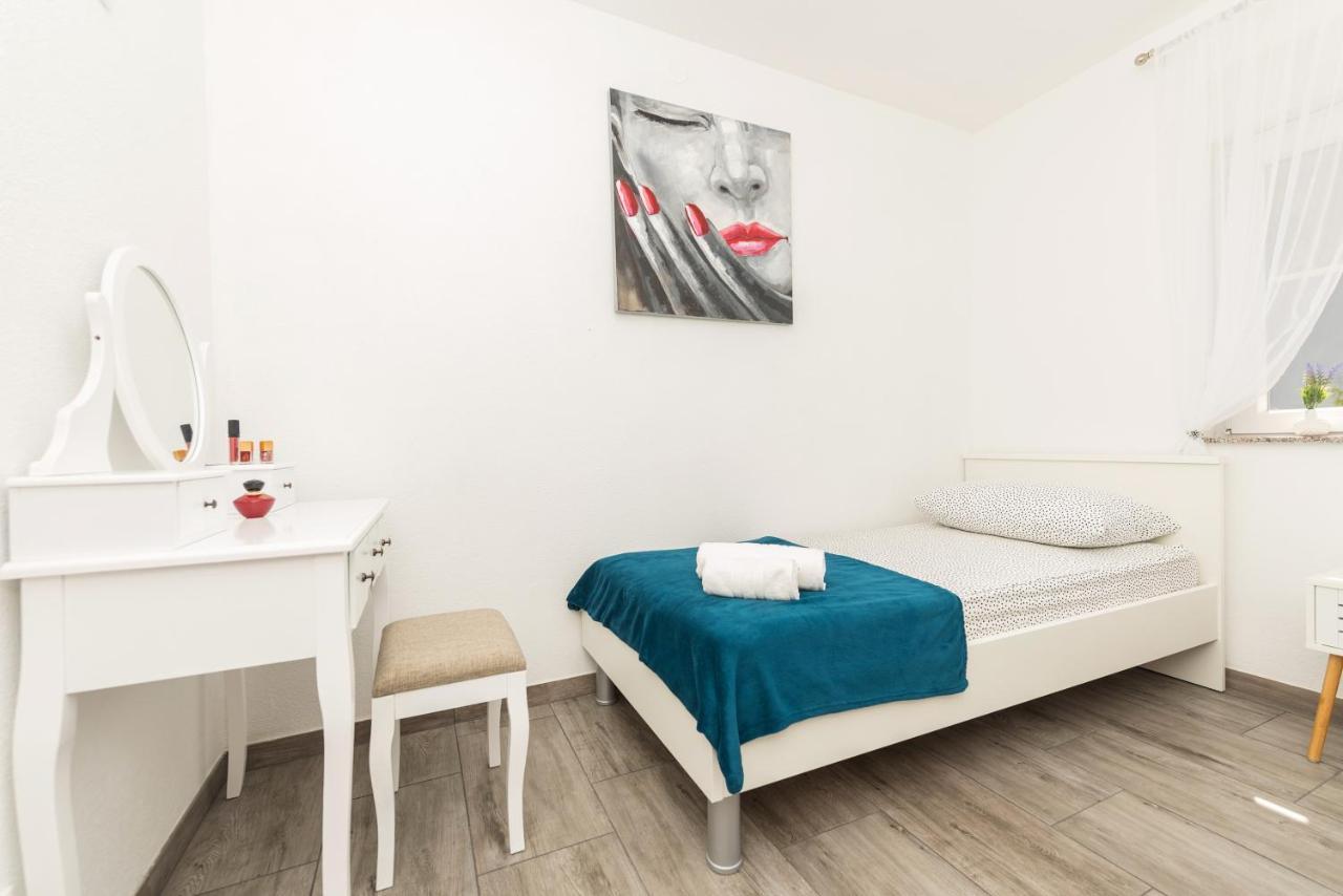 Appartamento Makarska Dalija Esterno foto